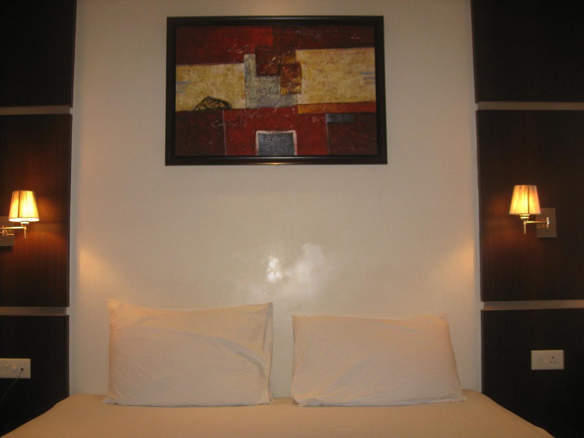 Hotel D'Grand Bareli Zewnętrze zdjęcie