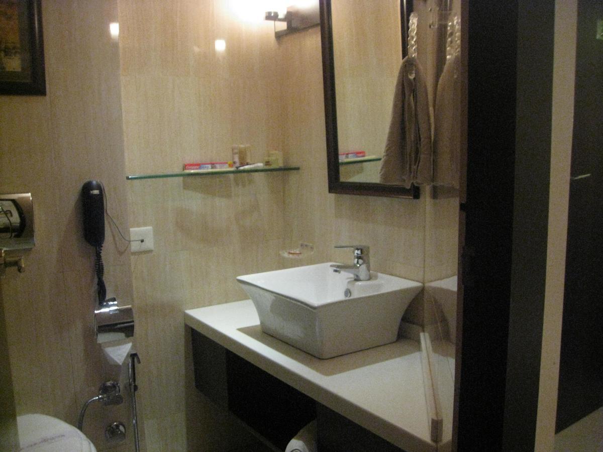 Hotel D'Grand Bareli Zewnętrze zdjęcie