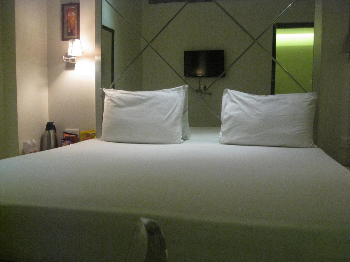 Hotel D'Grand Bareli Zewnętrze zdjęcie